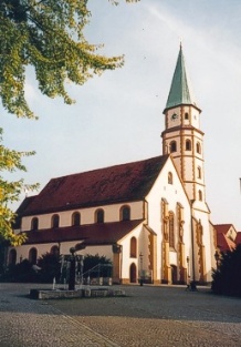 Neumarkt_Hofkirche.jpg