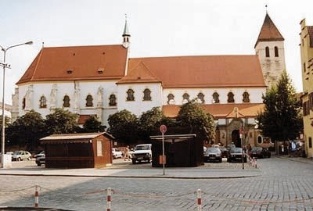 Regensburg_Alte_Kapelle.jpg